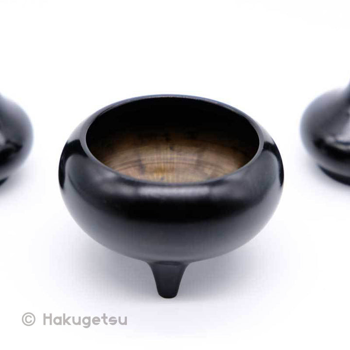 Three-Piece Buddhist Altar Set, "Kantsū" Type, Thick Baking Paint Finish - HAKUGETSU