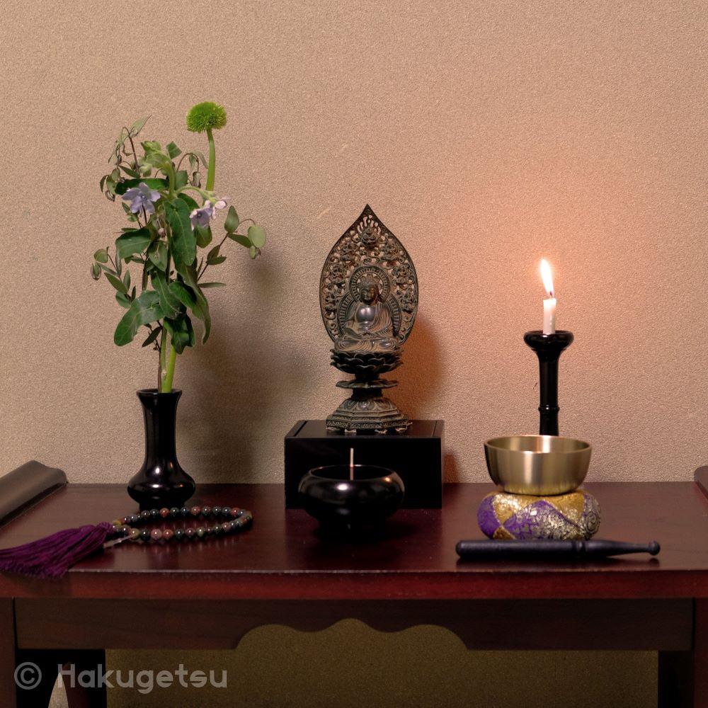 Three-Piece Buddhist Altar Set, "Kantsū" Type, Thick Baking Paint Finish - HAKUGETSU