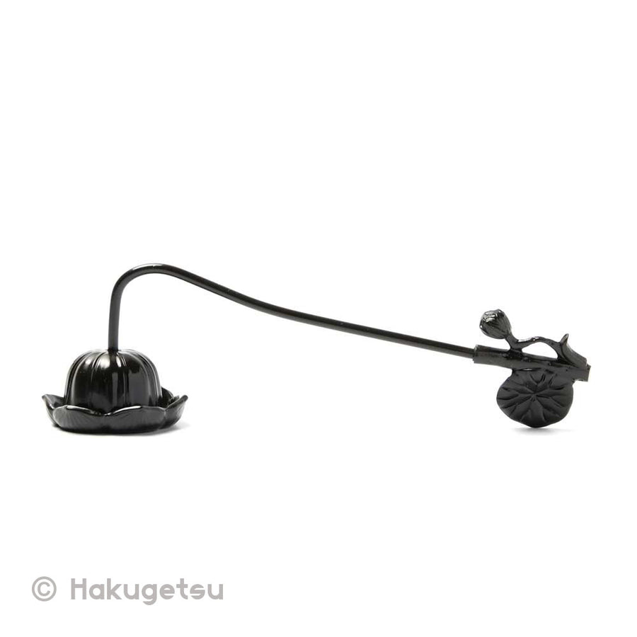 Lotus Shaped Candle Extinguisher with Plate, 2 Color Variations - HAKUGETSU