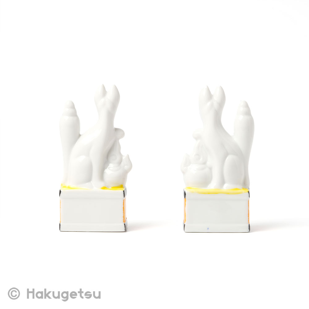 Pair of  Inari Fox, Ceramic Ornanment Statuett - HAKUGETSU