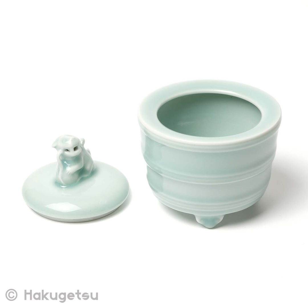 Light Celadon Incense Burner with Lion (Shishi) Lid [Secondhand] - HAKUGETSU