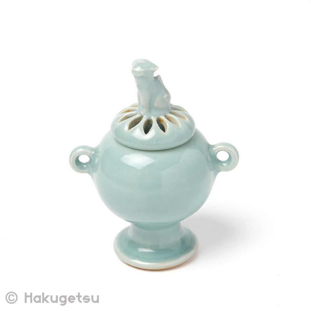 Small Celadon Incense Burner with Lion (Shishi) Lid [secondhand] - HAKUGETSU