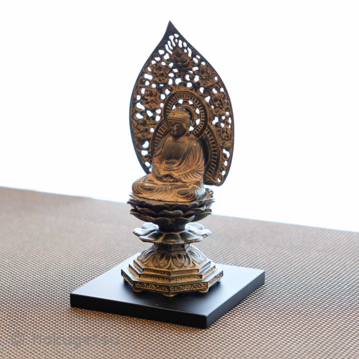 Statue of The Buddha, Height 18cm, 3 Color Variations - HAKUGETSU